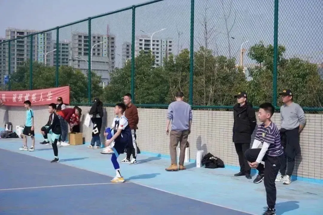 青少年大前锋如何进行高效训练?_2